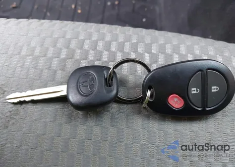 2015 Toyota Tacoma Base V6 из США, поврежденный, VIN 3TMLU4ENXFM170899